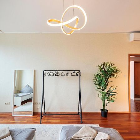 86Qm - 3 Rooms - Central - Rhm Apartments هانوفر المظهر الخارجي الصورة